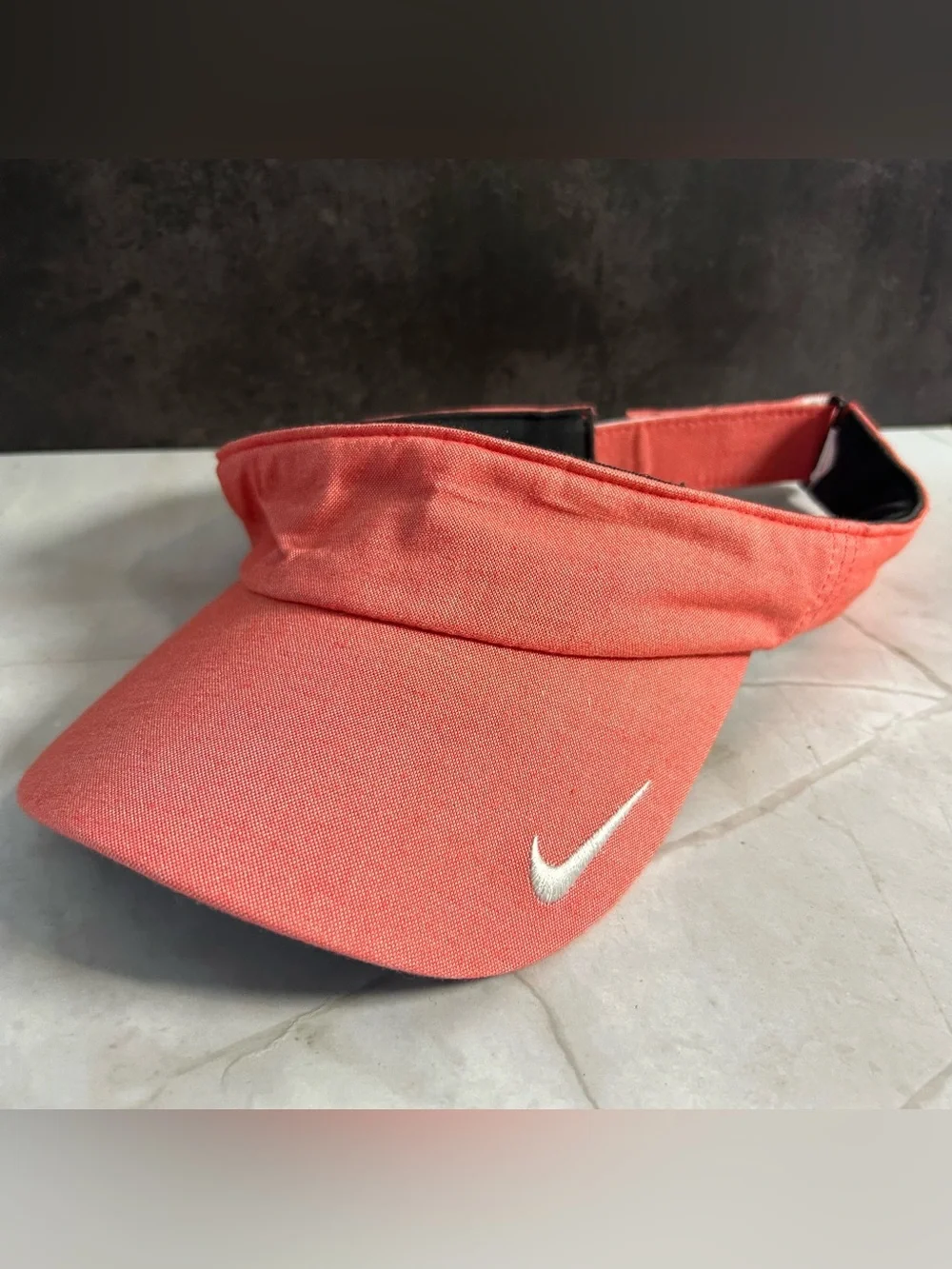 Nike Women's Coral Pink Visor with White Swoosh - Picture 1 of 3